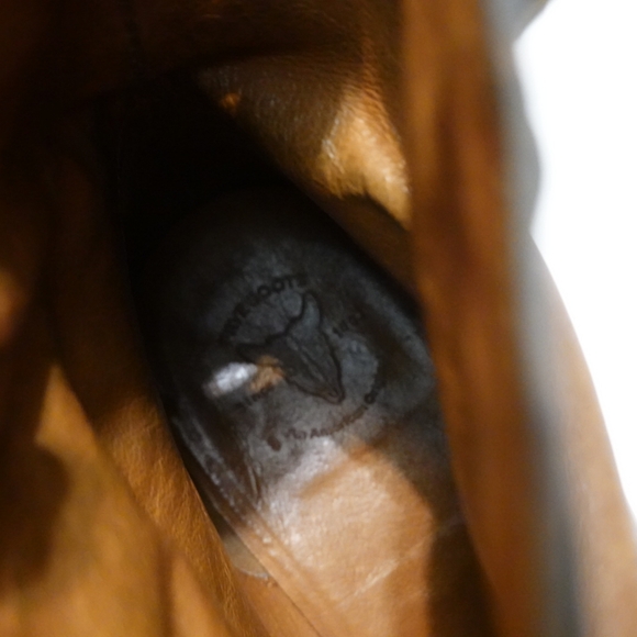 FRYE Tan Leather Low-heeled Wedge Ankle Boots with Rubber Soles, size 8 - Picture 8 of 9